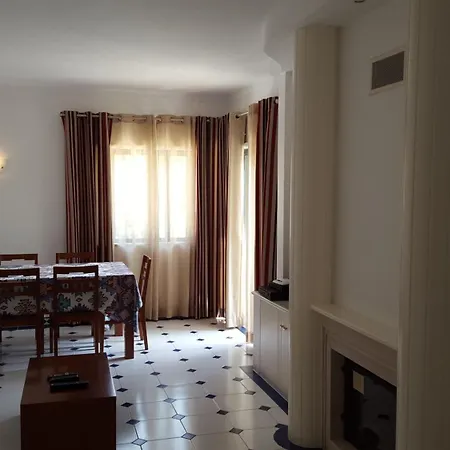 Clube Meia Lägenhetshotell 3*