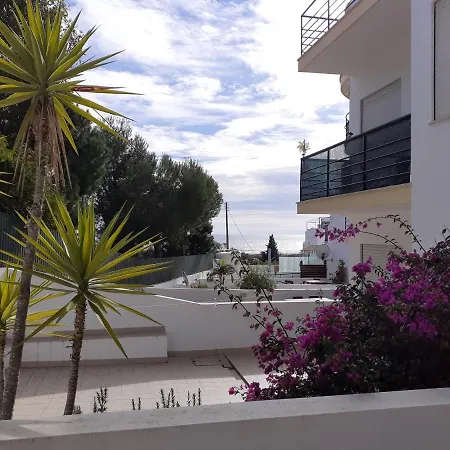 Apart Otel Clube Meia 3*