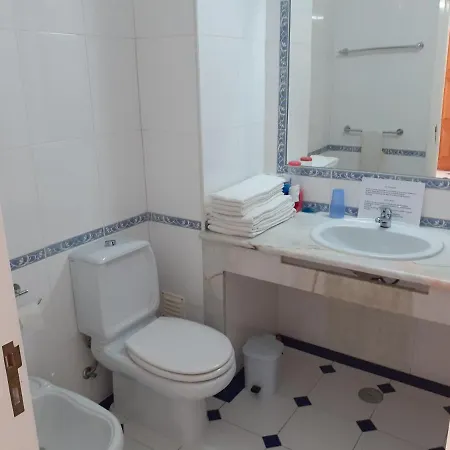 Clube Meia Лагуш
