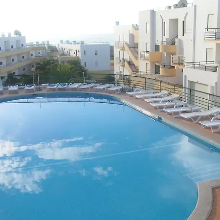 Clube Meia 3* لاغوس
