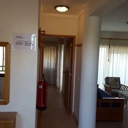 Clube Meia Aparthotel